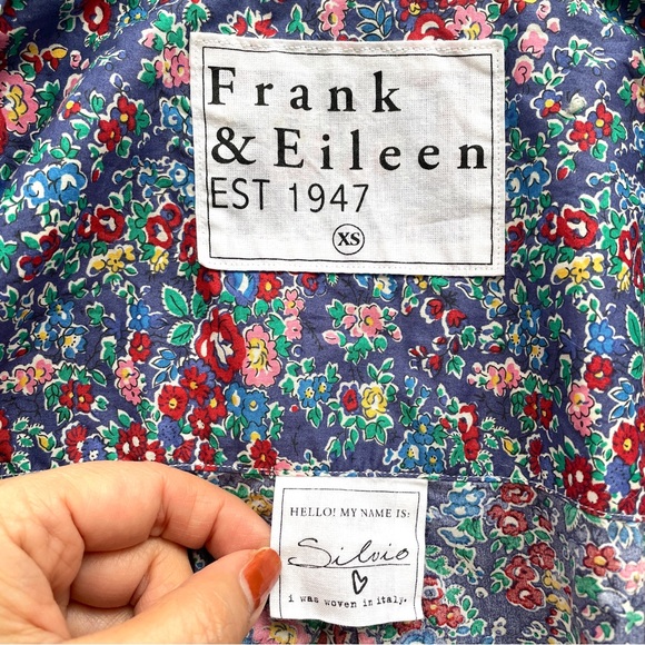 Frank & Eileen Blue Floral Silvio Untuckable Button Shirt - XS/S, relaxed fit! - Picture 7 of 11